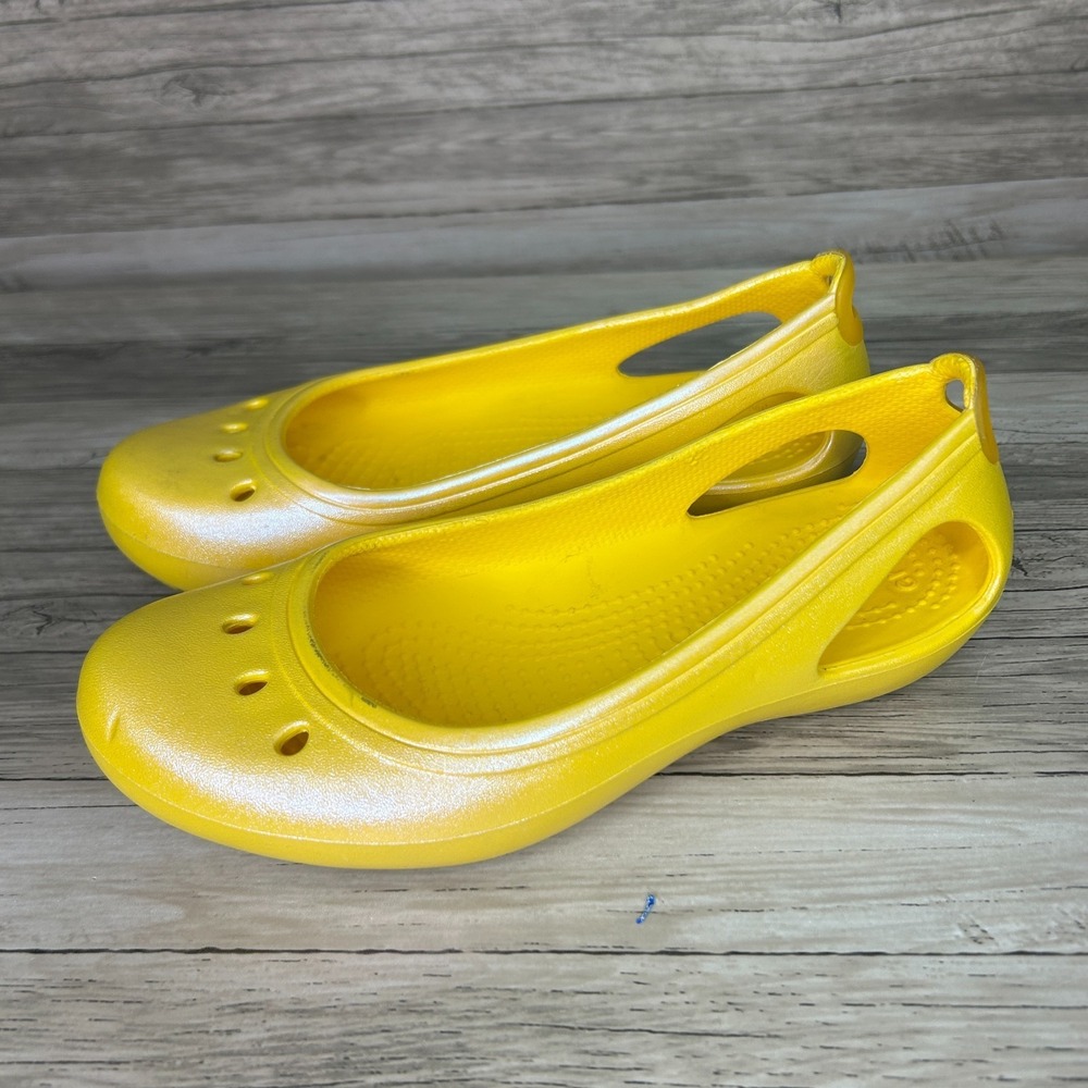 Crocs Kadee Flats‎ Size 4 Slingback Shoe Yellow Rubber Slip On Iridescent